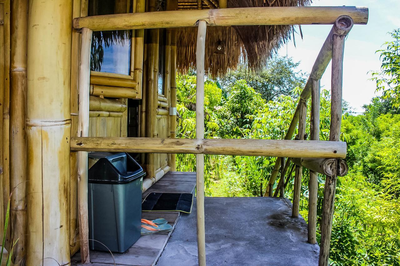 Echo Alam Nusa Lodge Ped Kültér fotó